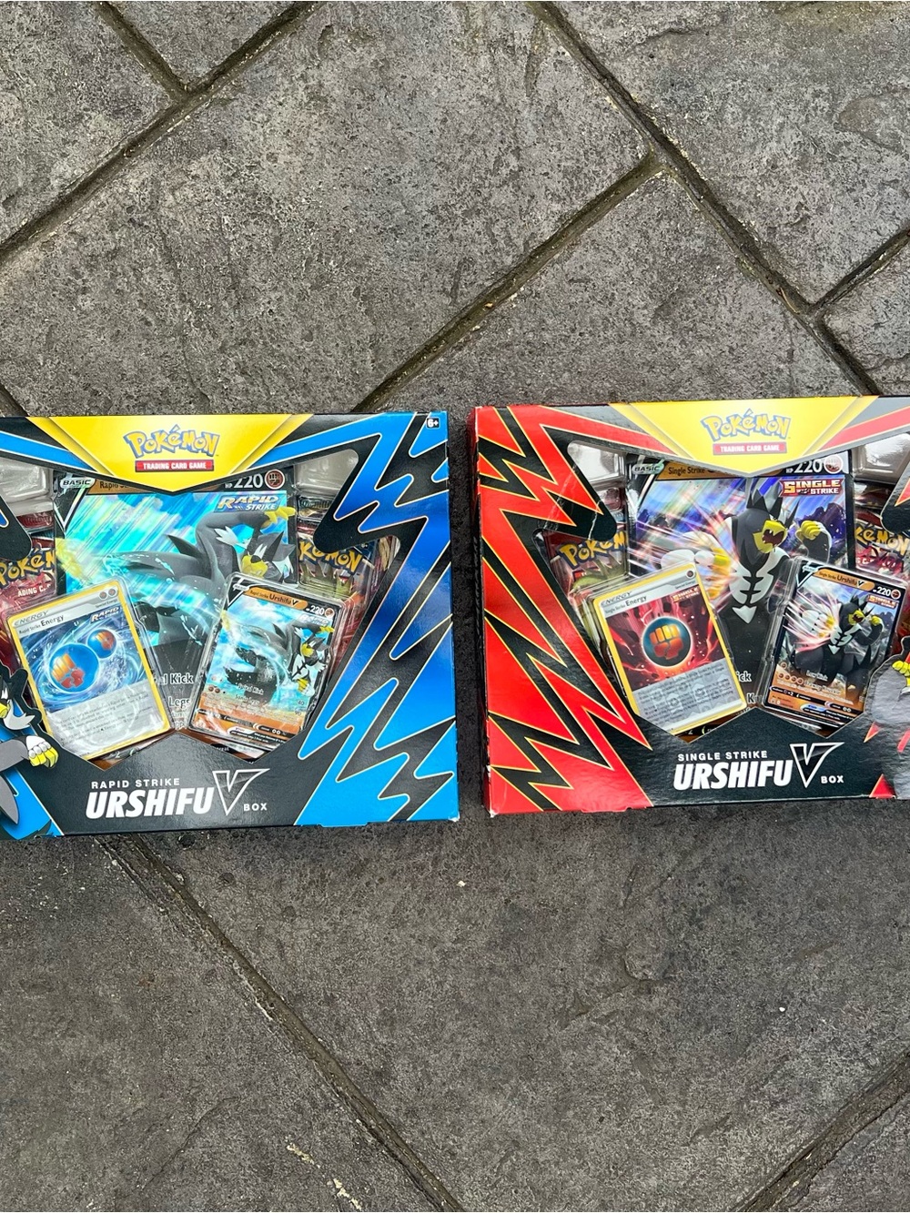 Pokémon Urshifu V Box Lot – Rapid Strike + Single Strike – Sealed